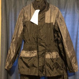 Rain suit